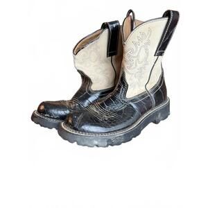 Vintage Ariat Fatbaby Black and Beige Western Festival Cowboy Boots - W9